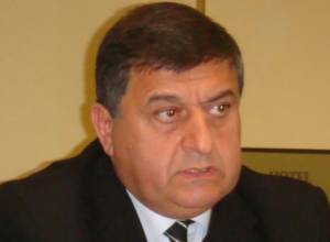 Gagik Jhangiryan meets retailers