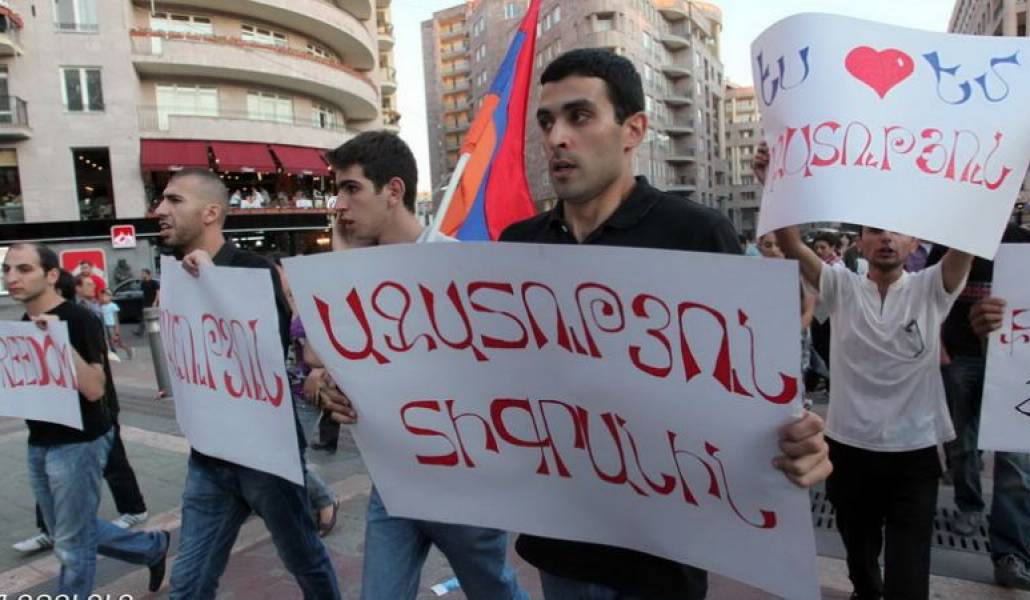 def1eaa5e6cb54a3fb7d3cfce6f34eba