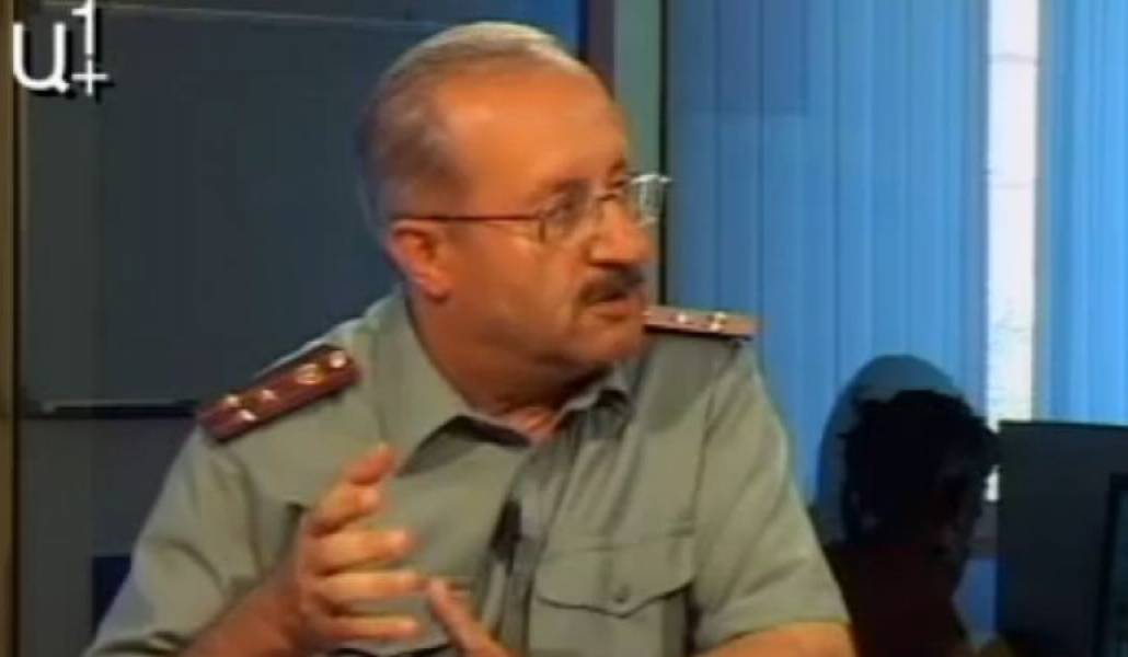 2b1eb55916344e189784fc180330cf3b