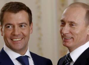 Medvedev proposes Putin's candidacy