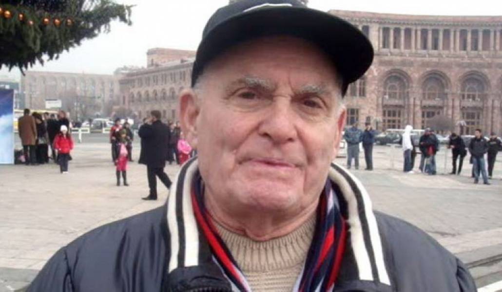 bb2d292cd1127e6a47bca3a0325b6d83