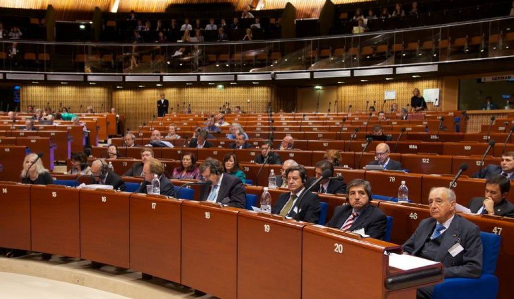 761cf71e180ceda5747d6c96fd34d873