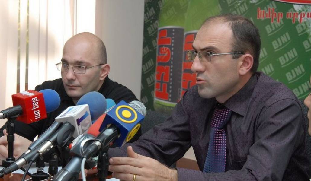 0962ba129ca76d58e2deb846c6340713