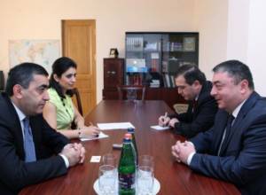 Armen Rustamyan pledges