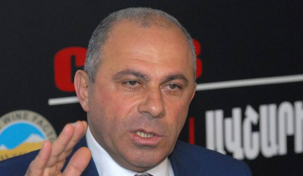 7766fd83604ee496a91f8b0d7e19332a