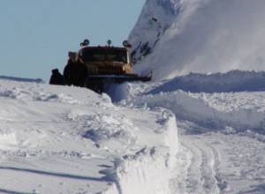 Heavy snowfall and the roads