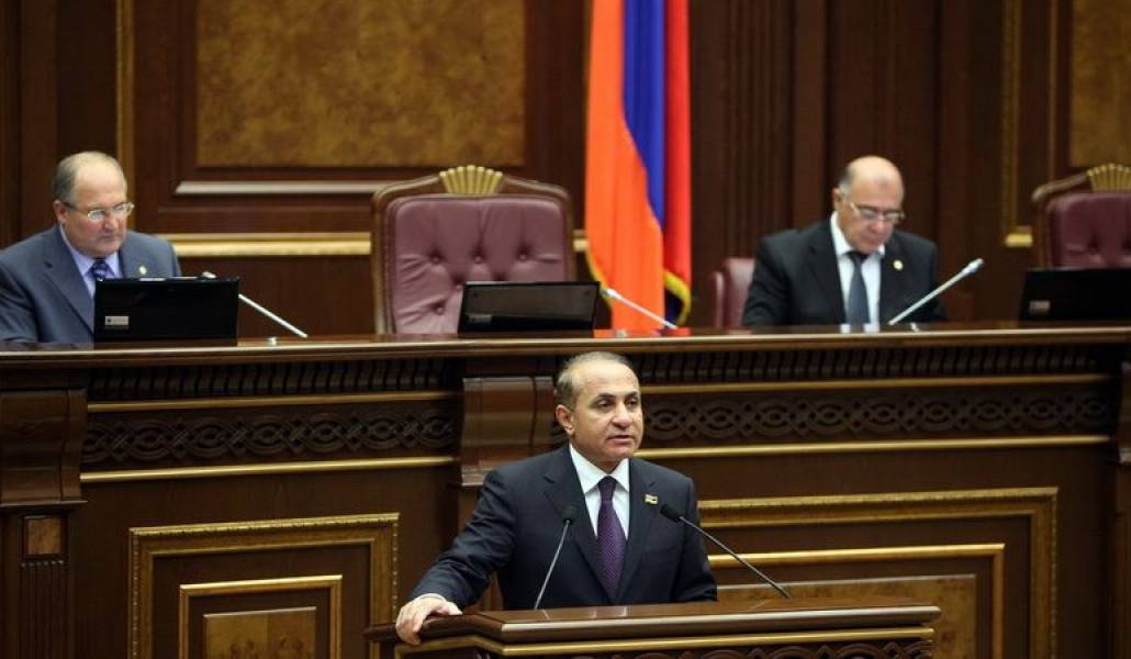 0f7a937d3e6fce2f7bad71be1613b535