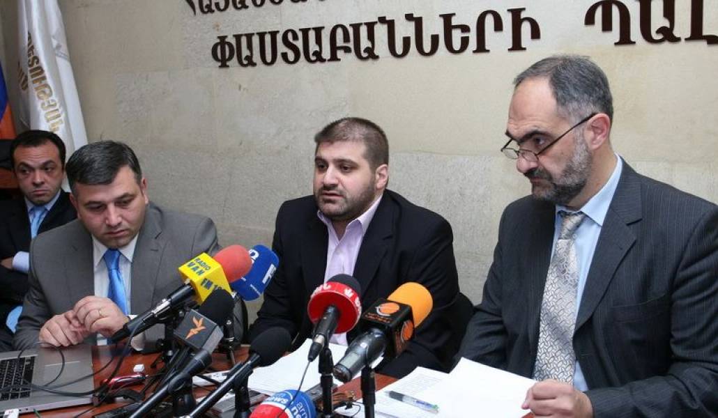 5b181591d1ab375d314dbfdf2a4992da