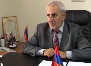 HHSh Leader meets British officials