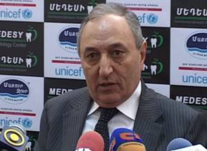 Armenian delegates packed their bags