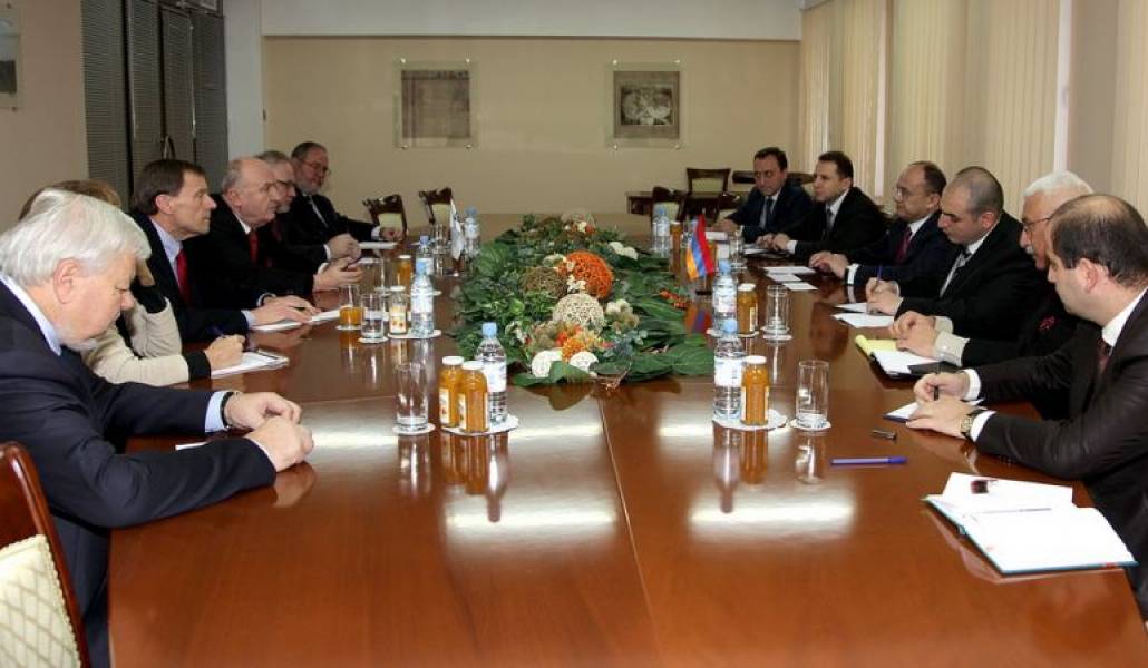 6800bf13380fbd931a653cd42fbb5f6b