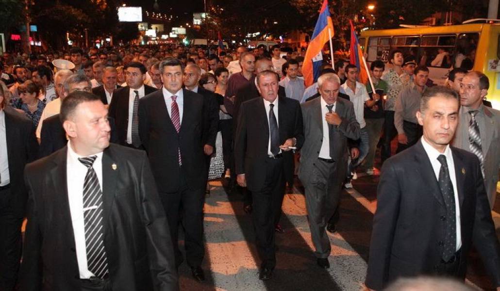 8696997a12374cf5dc9d7c80451794de