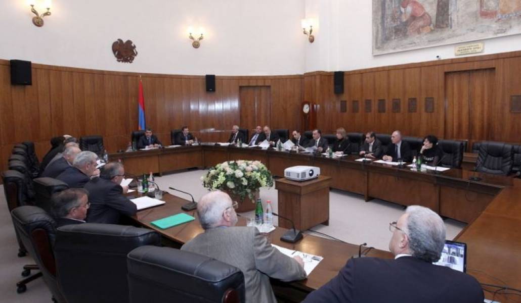 4c63fd68987340951a2bdef5871d3d56