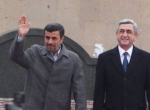 Iranian President arrives in Yerevan