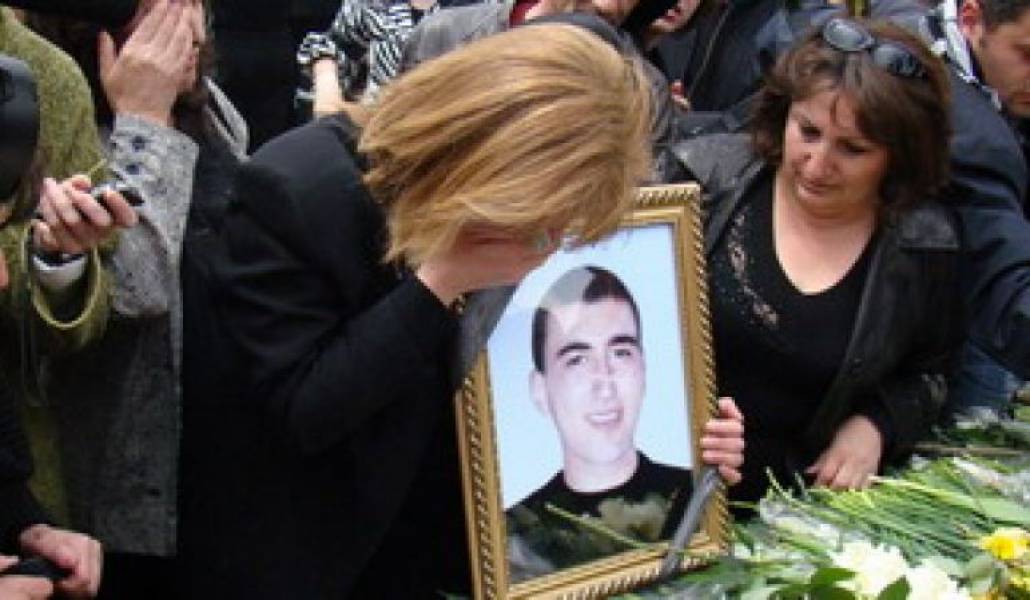 16ba8439e7575b7f5a0ca5ebb23112a6