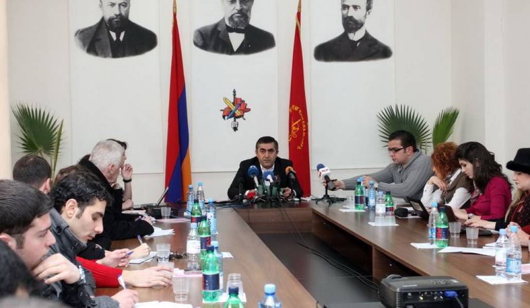 5d5a3433933ae47a22f6bc69fa7b128d