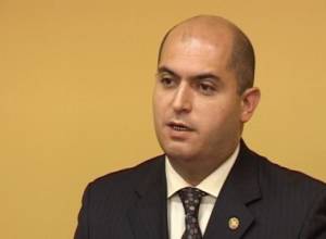 Armen Ashotyan invited to London