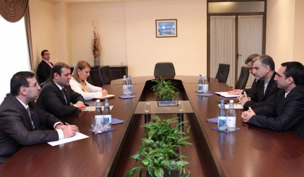 0deff4ce2dc343a0bffe49dcac888263