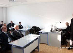 Bako Sahakyan visits airport