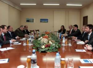 Armenian DM, EU envoy discuss Karabakh issue