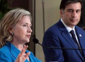 Clinton meets Saakashvili