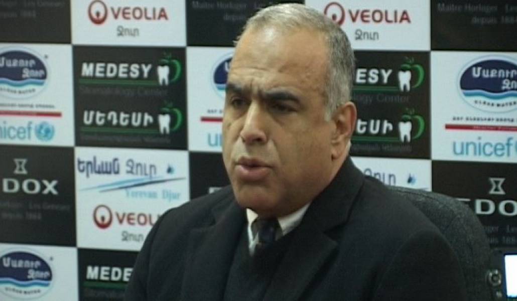 5f92a945404f2a5768d6ea8059ffa258