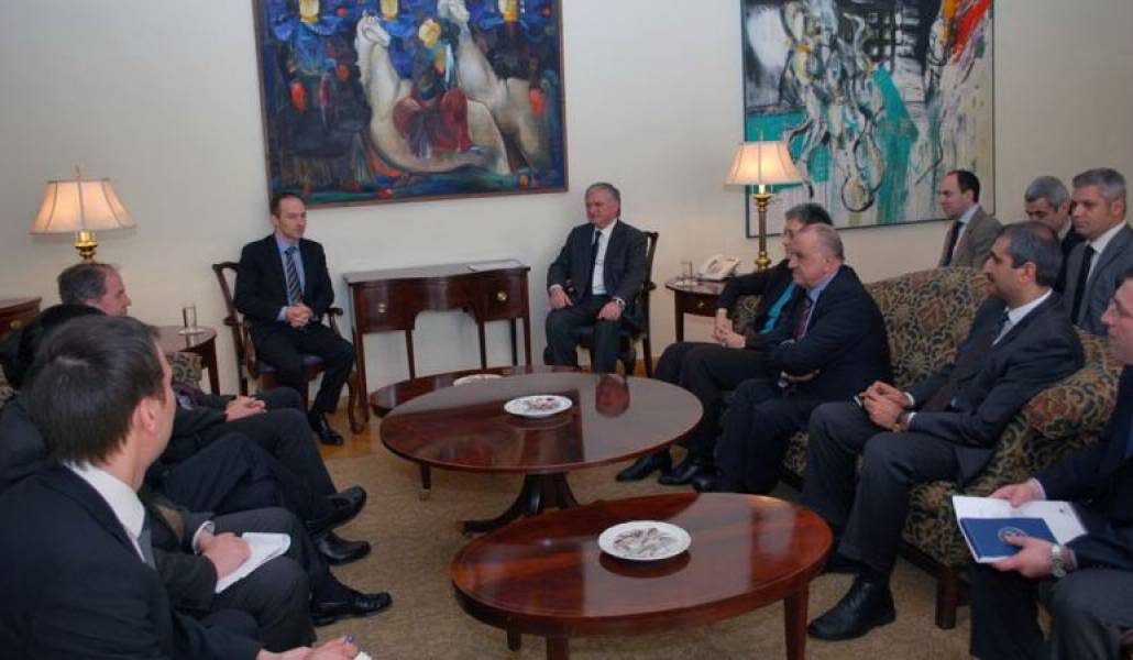 a853da9616cb35b6a4c0f00a90e1ab55