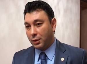Post-Scriptum to host Eduard Sharmazanov