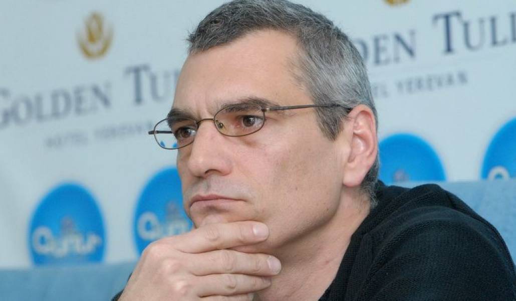 da6b48d53a6223d8aa11936d06d3e870