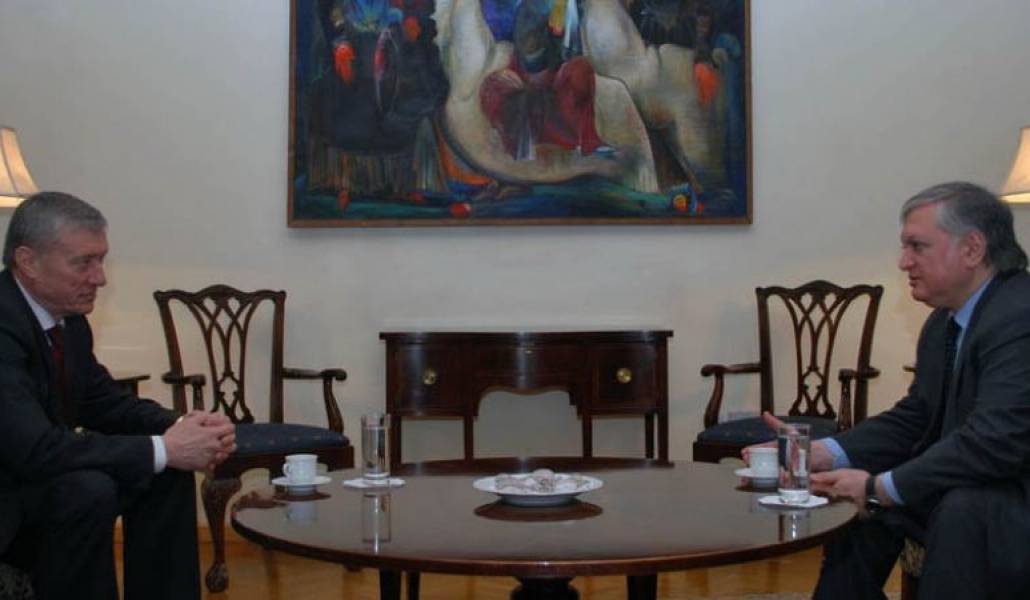 5d4bb6b784a295b6e95682e8c51e9a91