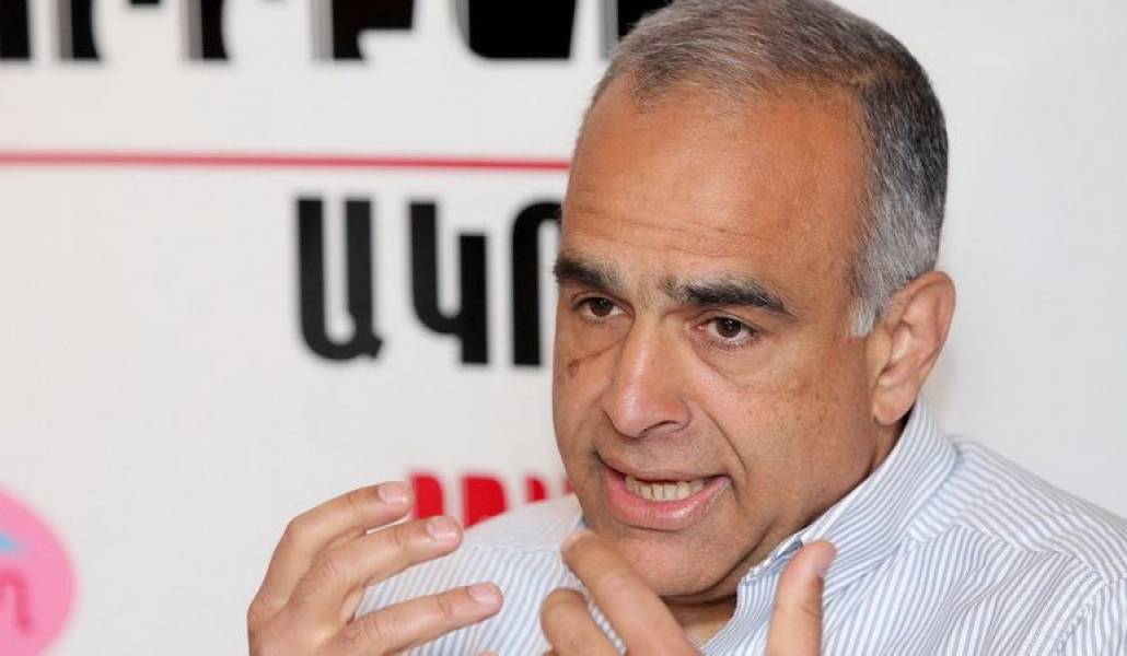 9682699c129a468fd3ccc4a5553d41fe