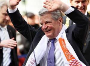 Germany swears in new president