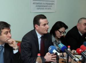 HAK rep: “Authorities will have to step down”