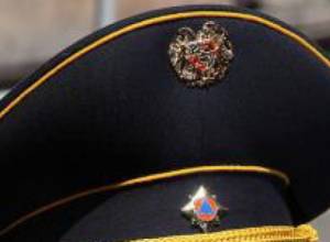 Police officers awarded community policing certificates