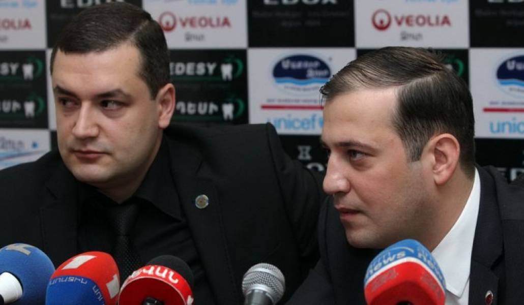 aaffdb791ca8008cc75d54c8d3b29702