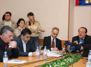 “Shall I fetch Ter-Petrosyan’s signature for you?”