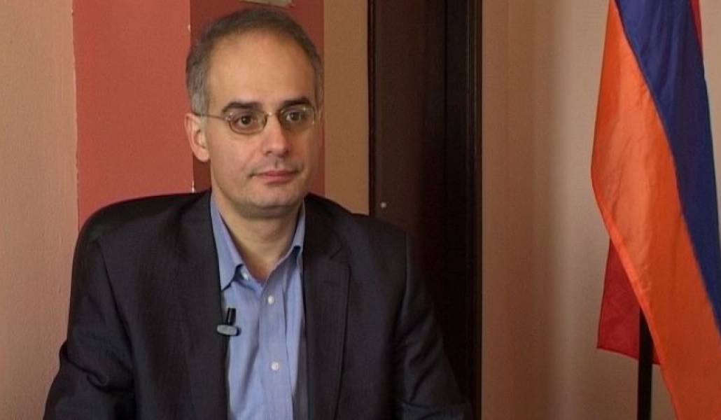 b72d344ec4bb4eb54fee91bac13e04e4