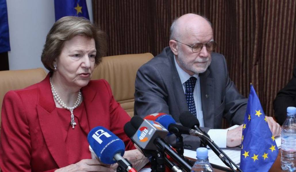 758976afd5b1325085092bd1c6f7c4da