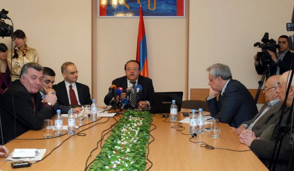 7730902b45e42225d0363a8900269624