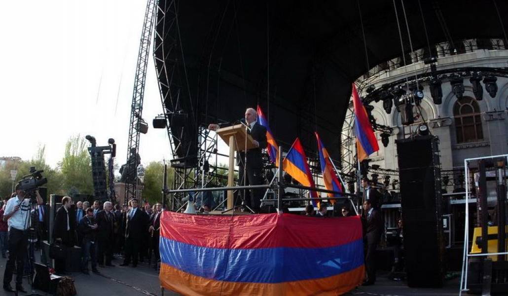 90c225adde8c1de063b6ff0f703ed082