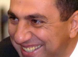 Alexanyan plays under what condition?