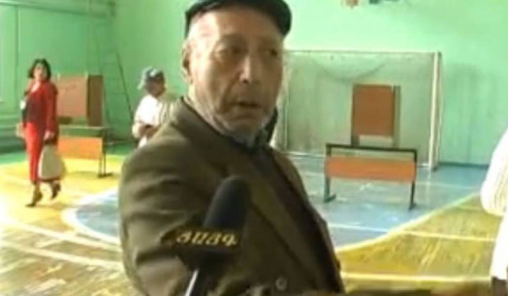 ff111daaf79b9b10d353d7b973e8cd43