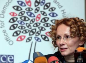 Key observer content with the police