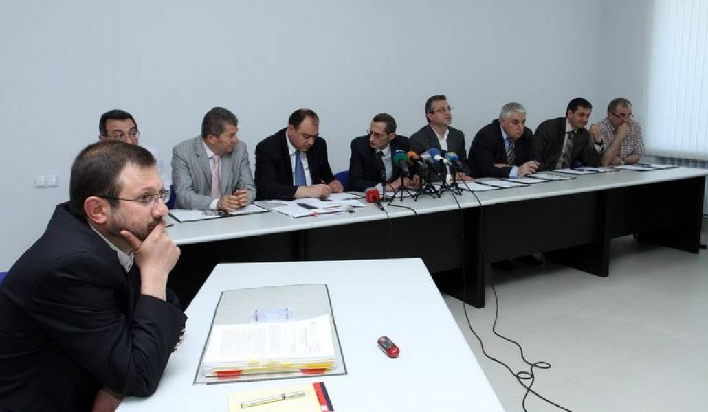 545197f35c3227cba9dd99191d5c5408