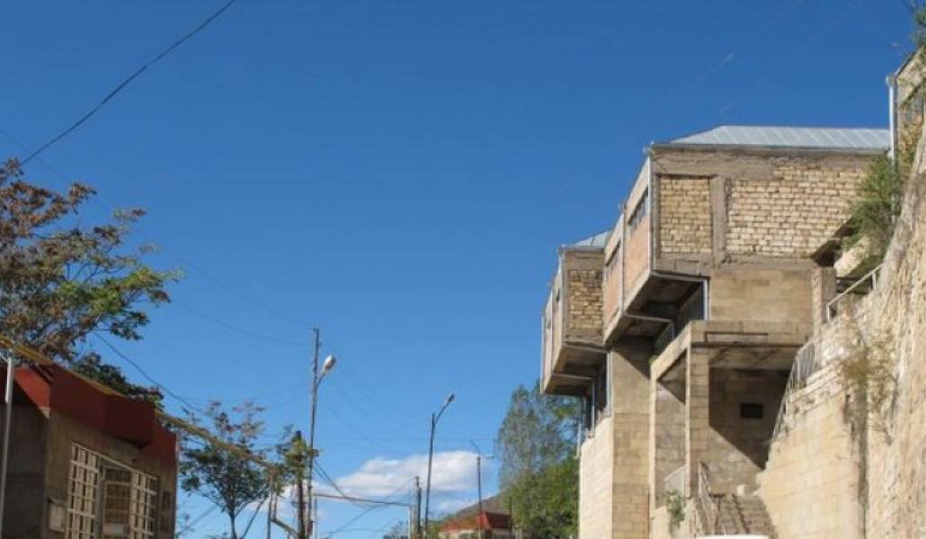 c21d24fa79366f311c82b22e7000a7de