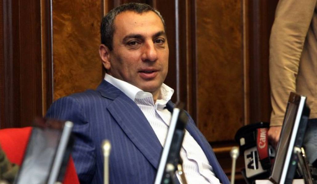 2aea36a645c9723582d39a307fe024d3