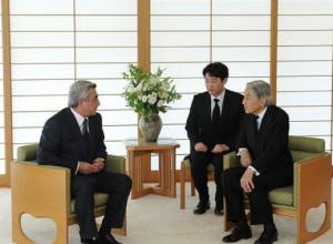 Private talks with emperor