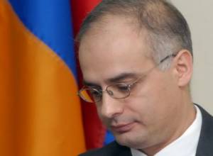 Trying to solve Zurabyan’s “issue”