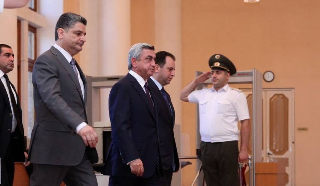 1f0ae464bbe36db7dfec14f8e0df7878