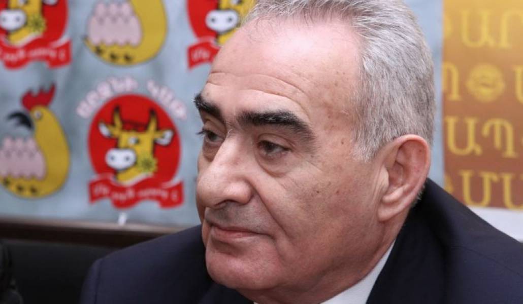 ce78c3bd9726dffc86bfa69a3273e233